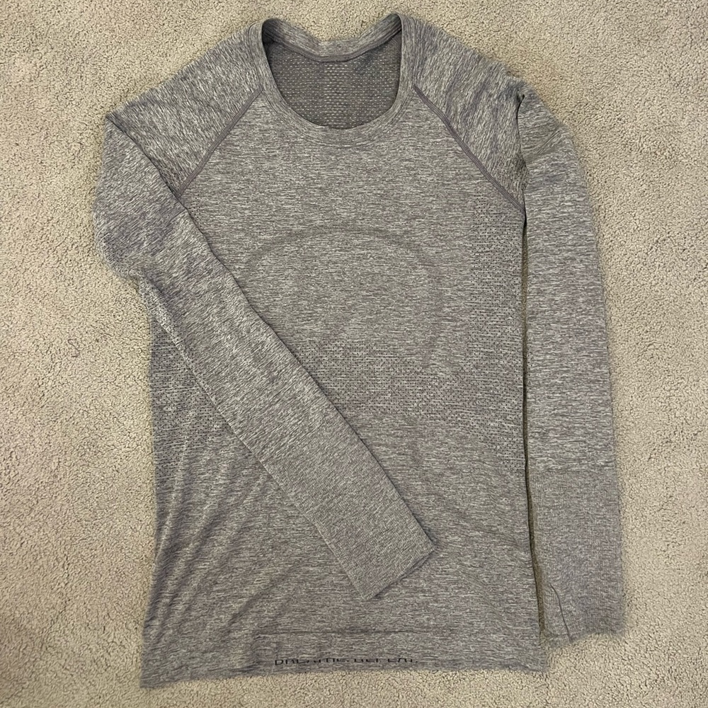 LULULEMON swiftly tech long sleeve